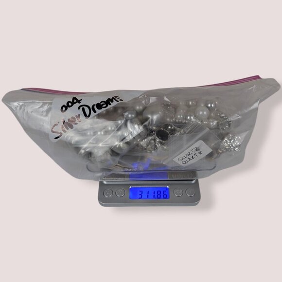 004 - Vintage To Now Jewelry Lot - Silver Dreams - Picture 5 of 5